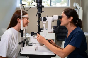 IRIS-Opthalmologist